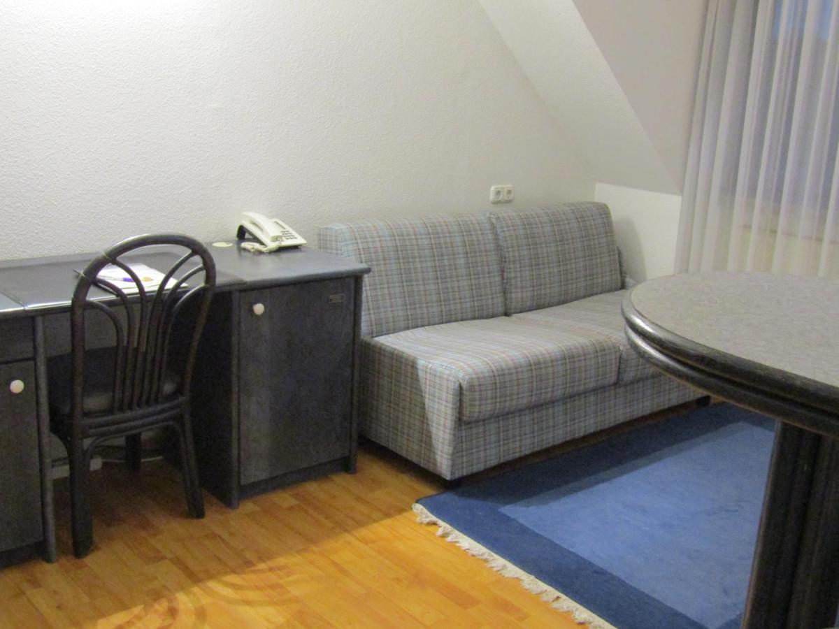 Art-Hotel Erlangen Bagian luar foto