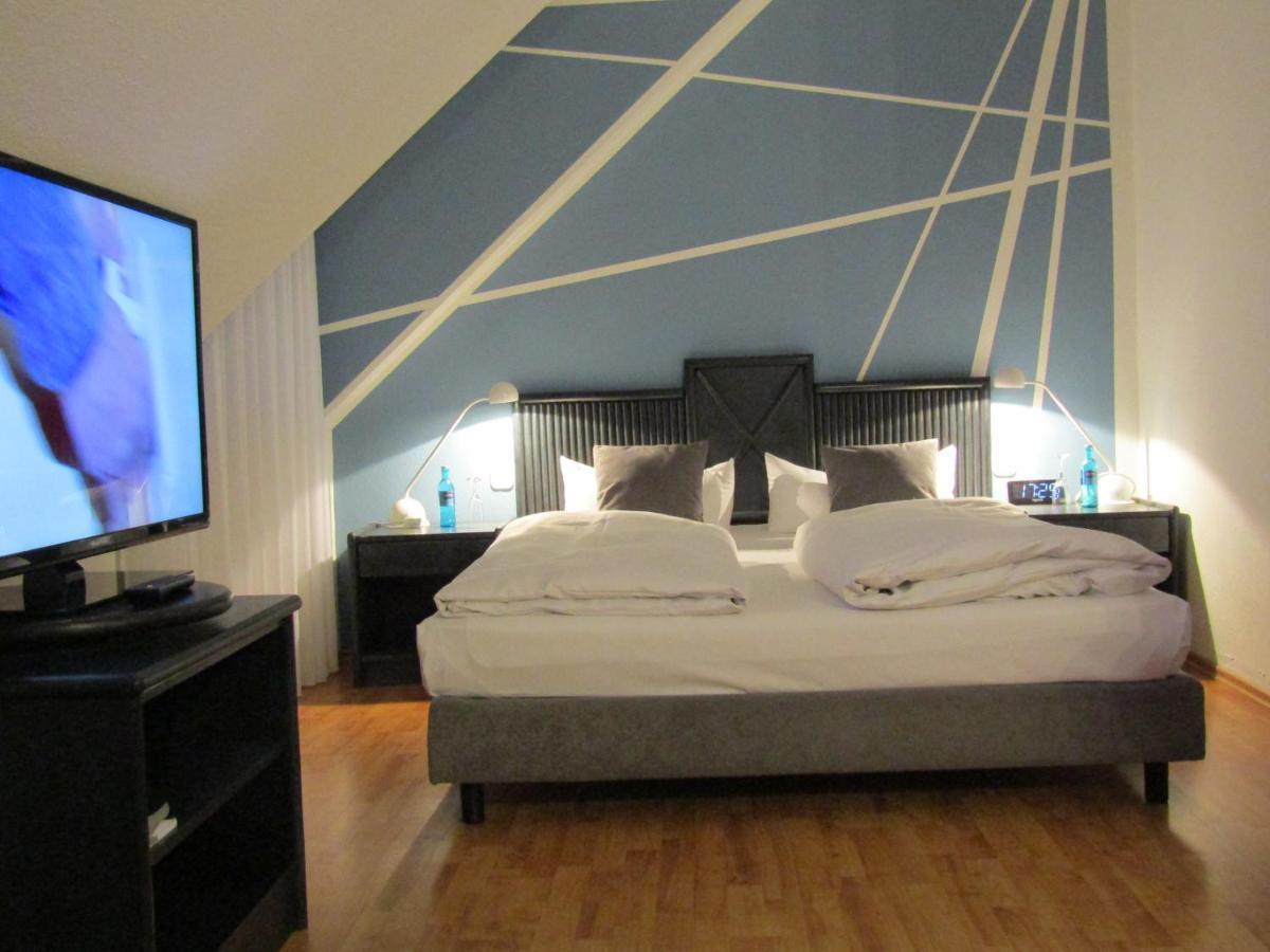Art-Hotel Erlangen Bagian luar foto