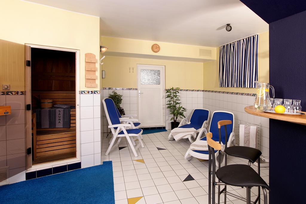 Art-Hotel Erlangen Bagian luar foto