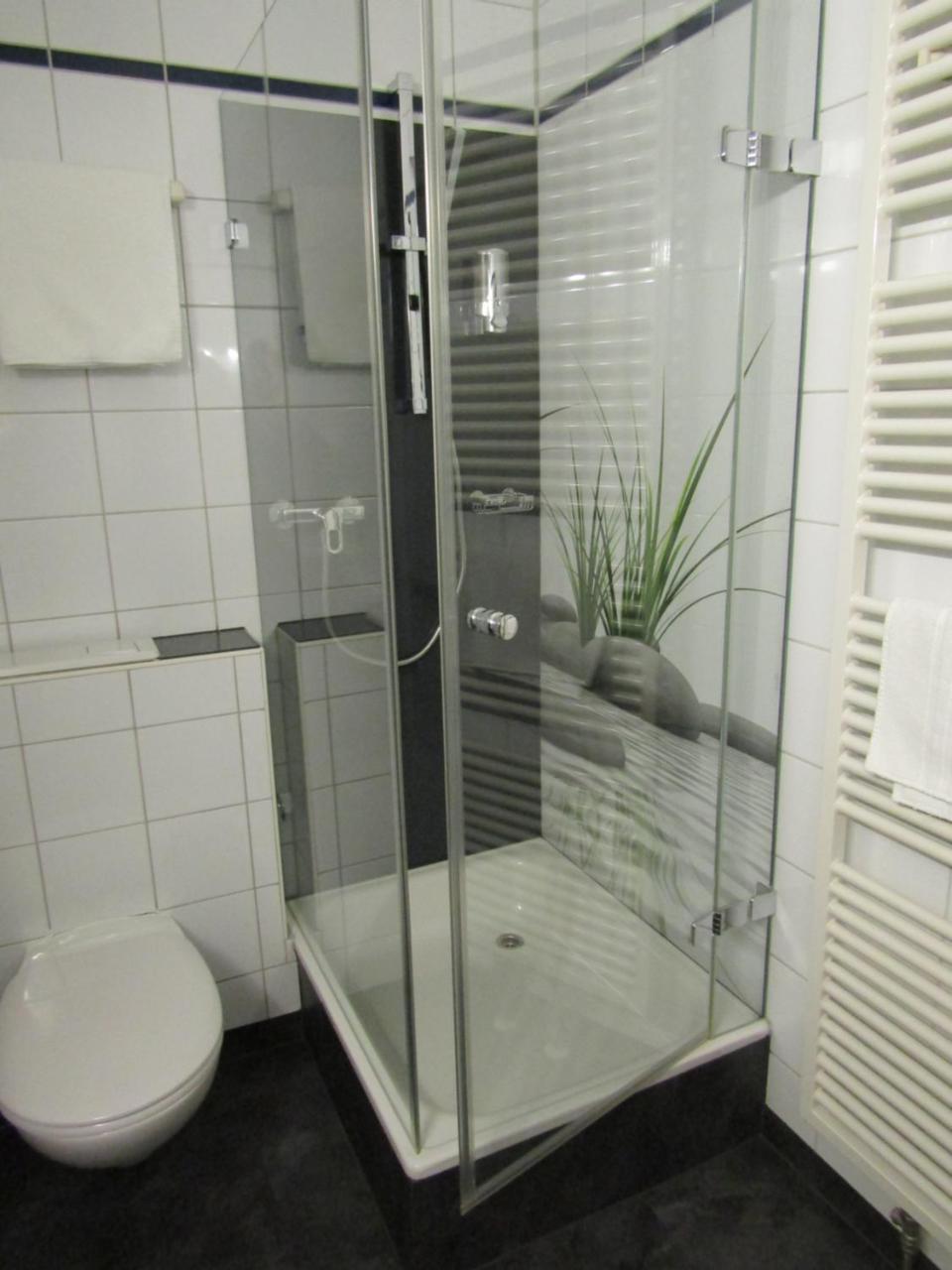Art-Hotel Erlangen Bagian luar foto